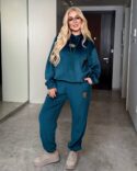 Стильний велюровий спортивний костюм